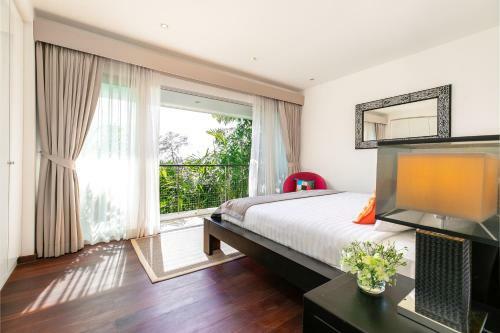 Surin Heights Villa