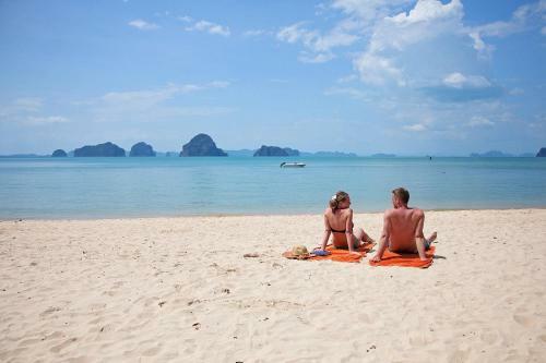 Hotel Tup Kaek Sunset Beach Resort-sha Plus