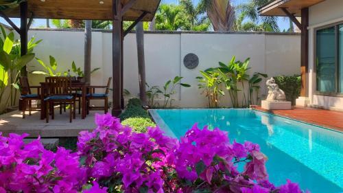 Villa Dinadi 2