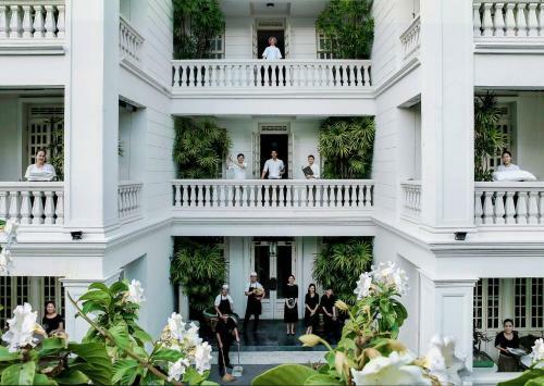 Cabochon Hotel & Residence