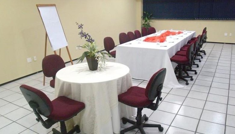 Netuanah Praia Hotel
