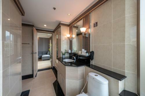 Jasmine City Hotel