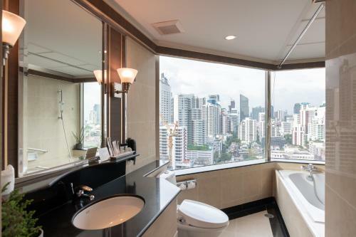 Jasmine City Hotel