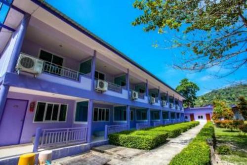 Hotel Phi Phi Don Chukit Resort