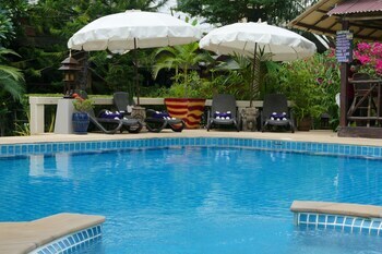 Hotel Baan Sukreep Resort