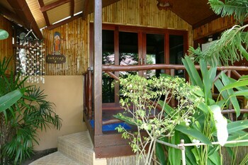 Hotel Baan Sukreep Resort