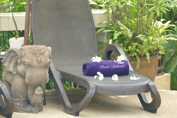 Hotel Baan Sukreep Resort