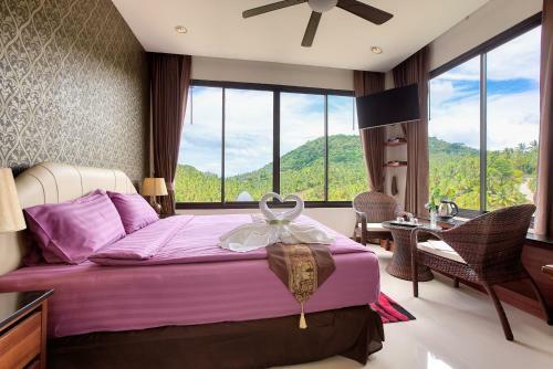 Nb Sunrise Mountain Villa
