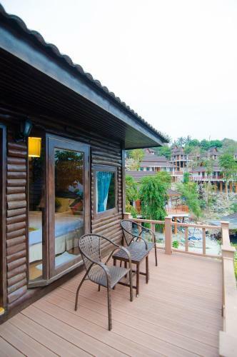Hotel Phi Phi The Beach Resort