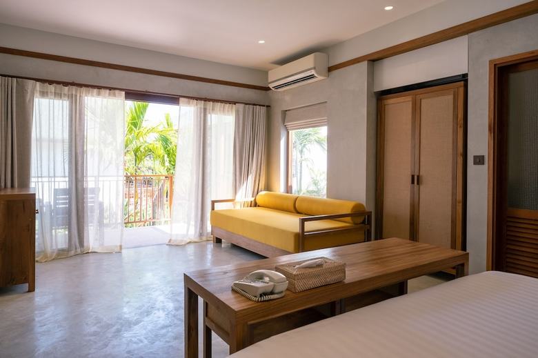 Hotel Banana Fan Sea Resort