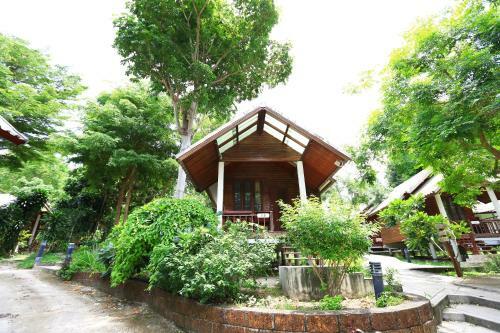 Hotel Tubtim Resort Sha Extra Plus
