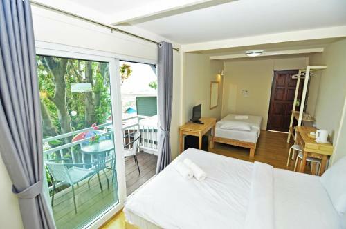 Hotel Papaya Phi Phi Resort