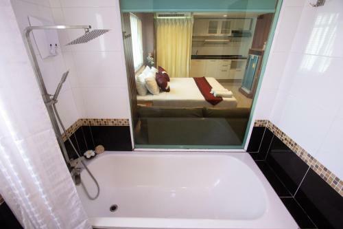 Pratunam Pavilion Hotel