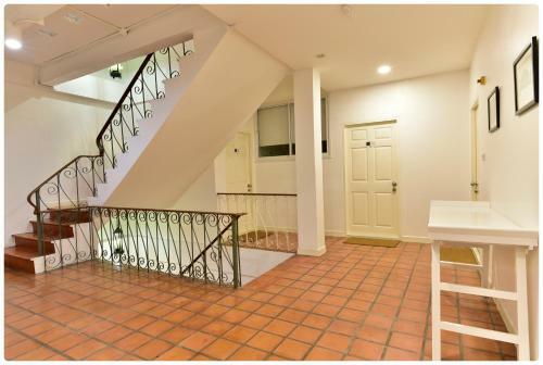 Aparthotel Ratchadamnoen Residence