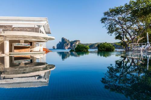 Hotel Pp Charlie Beach Resort