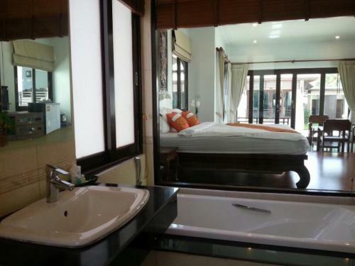 Hotel Poolsawat Villa