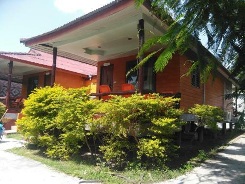 Hostal Phi Phi Coralbay