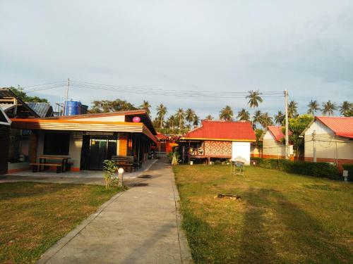 Hostal Phi Phi Coralbay