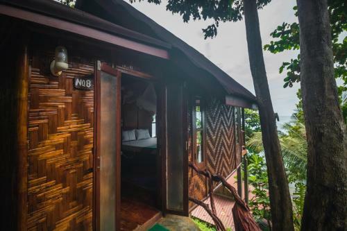 Hotel Phi Phi Sunset Bay Resort
