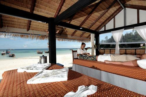 Hotel Sita Beach Resort & Spa