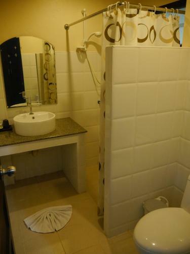 Hotel Ampha Place