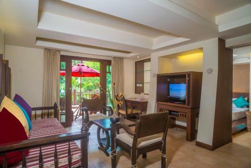 Hotel Samui Sense Beach Resort