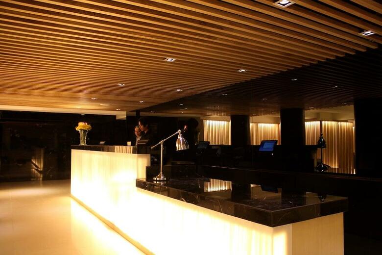 Hotel Vista Express
