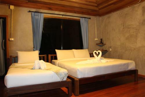 Hostal The Noi Guest House & Restaurant