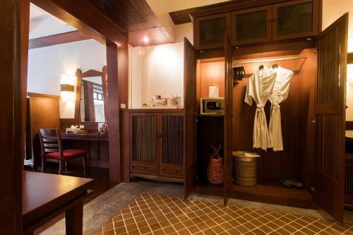 Hotel Samui Buri Beach Resort