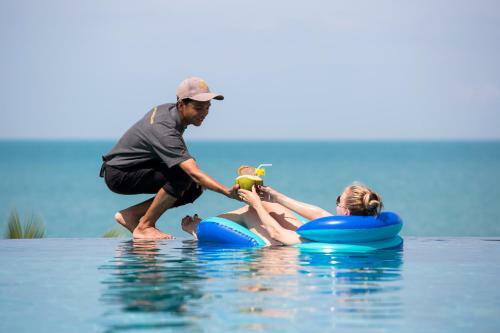 Hotel Samui Buri Beach Resort