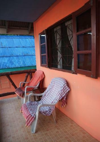 Hostal Sun Smile Beach Koh Jum