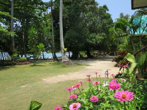 Hotel Bangbaobeach Resort