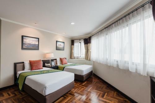 Apartamentos Cnc Residence