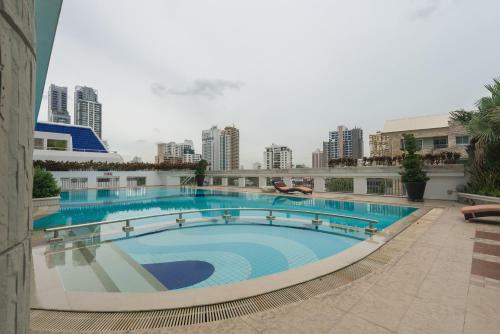 Apartamentos Cnc Residence