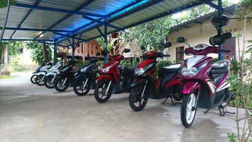 Hostal Macura Resort