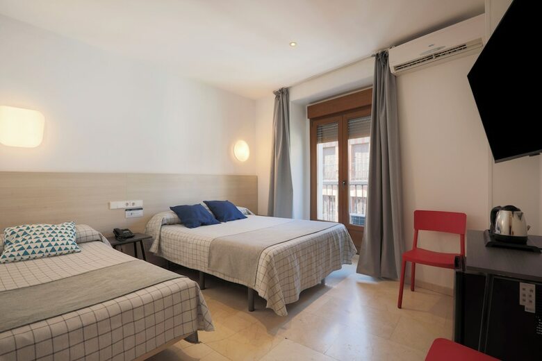 Hostal Castilla II - Puerta Del Sol