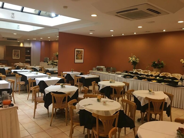 Hotel Crystal Palace