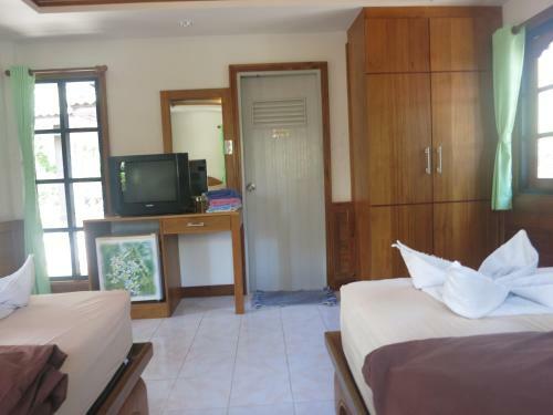 Dewshore Resort