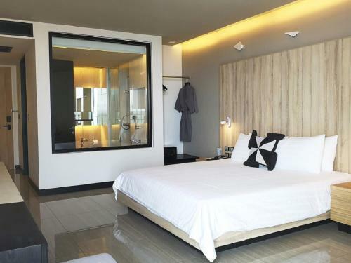 Hotel Tsix5 Phenomenal