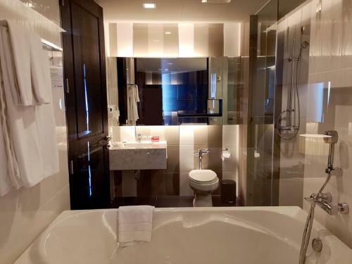 Hotel Tsix5 Phenomenal