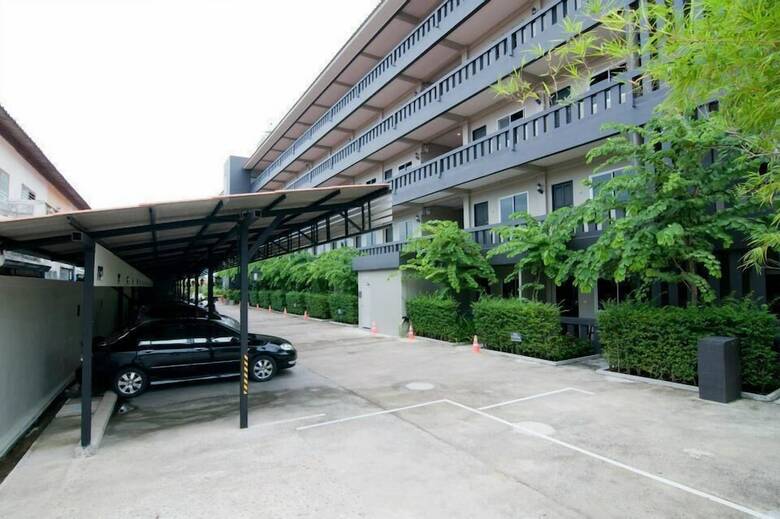 Hotel Ploen Pattaya Residence