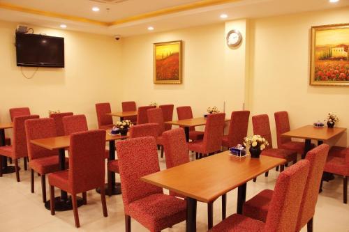 Hotel Hanting Express Tongxiang
