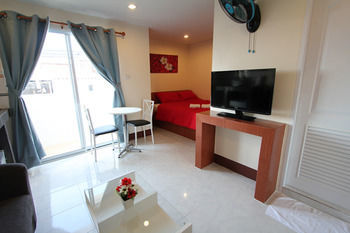 Hostal Walking Street Guest House