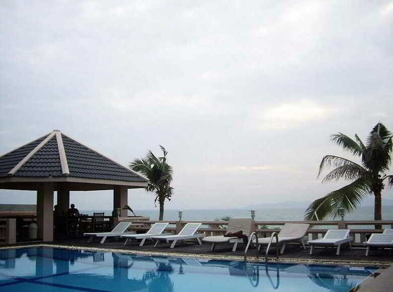 Hotel Golden Cliff House