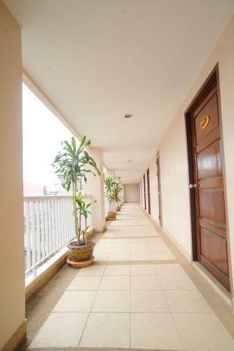 Hotel Diamond City Place