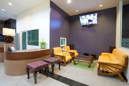Wiz Hotel