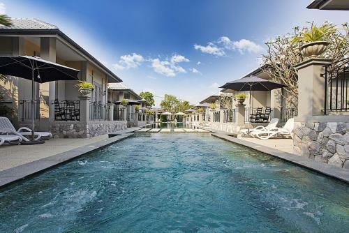 Sala Retreat Villas