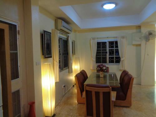 Villa Baan Suay Tuk