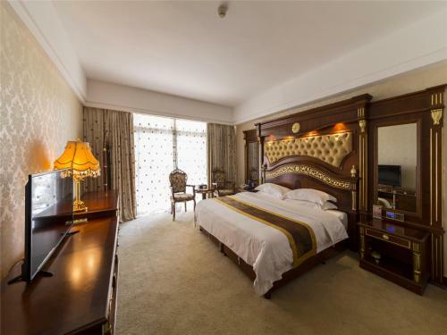 New West Street International Hotel
