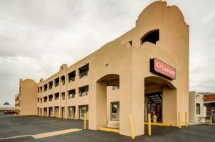 Hotel Econo Lodge East